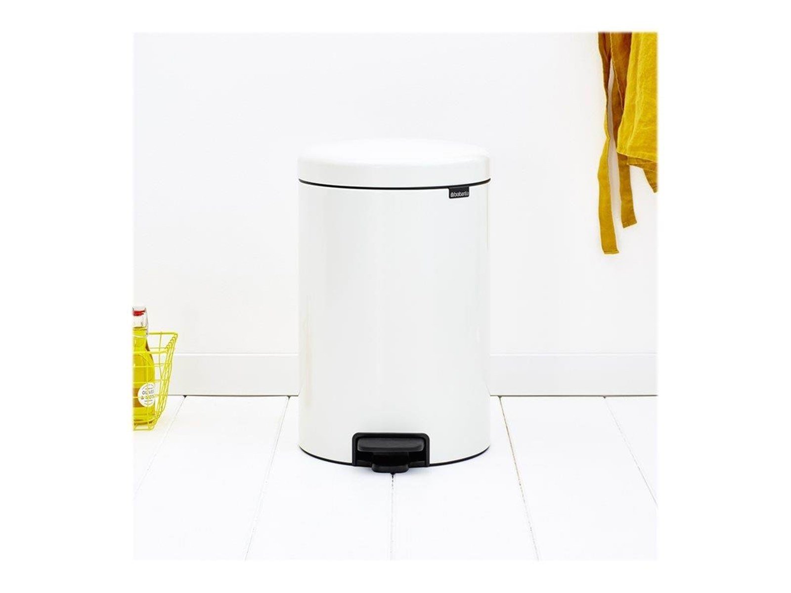 brabantia newIcon - rubbish bin - 20 L - white brabantia newIcon - rubbish bin - 20 L - white